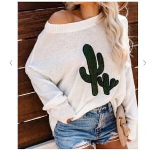 Gilli‎ sweater cactus white distressed Medium oversized
